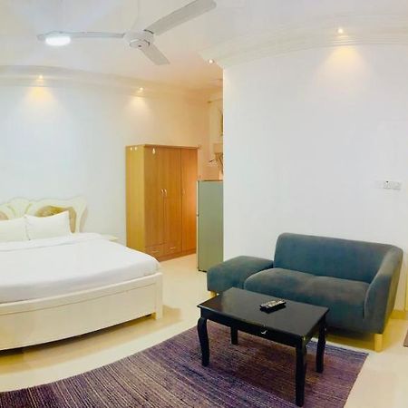 Al Tharya Furnished Apartments Awqad Bayt Fadil Екстериор снимка
